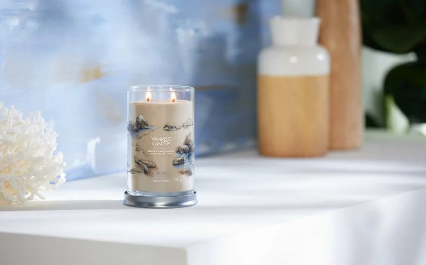 Amber & Sandalwood - Signature grande
Yankee Candle